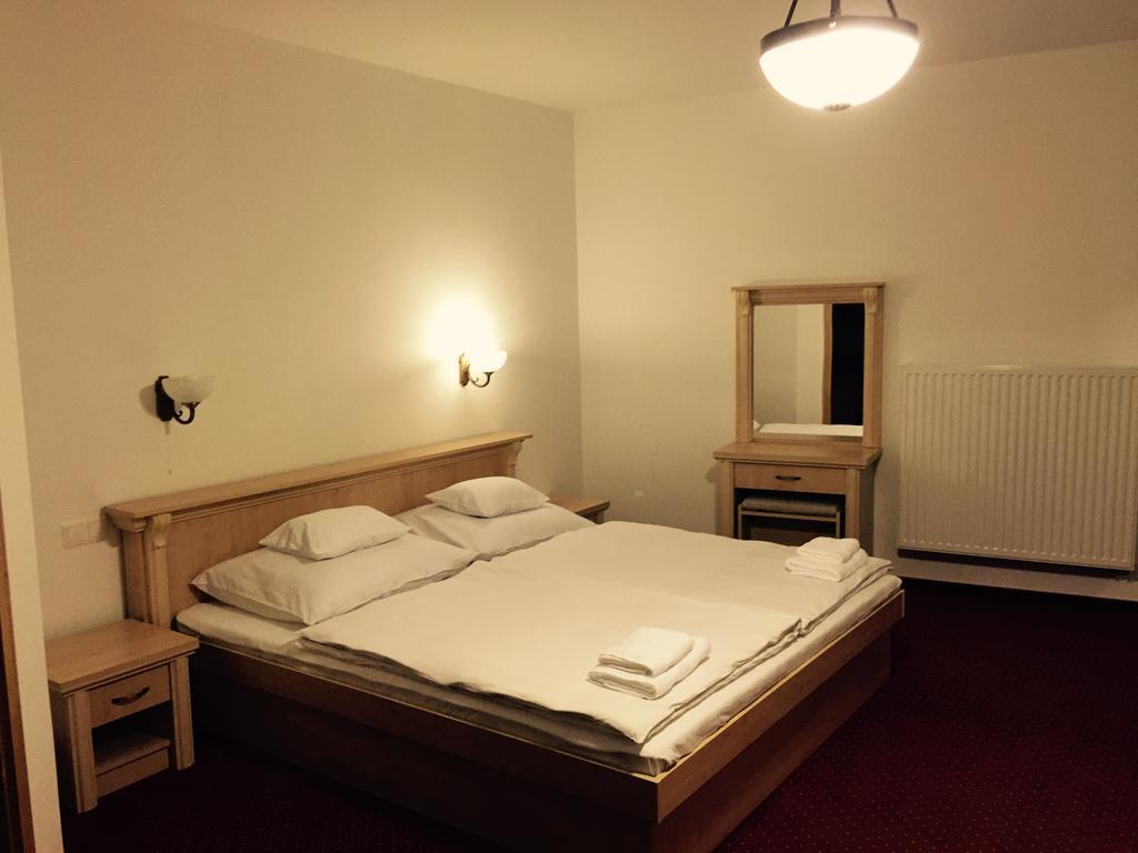 Zempleni Pitvaros Piheno Telkibanya Room photo