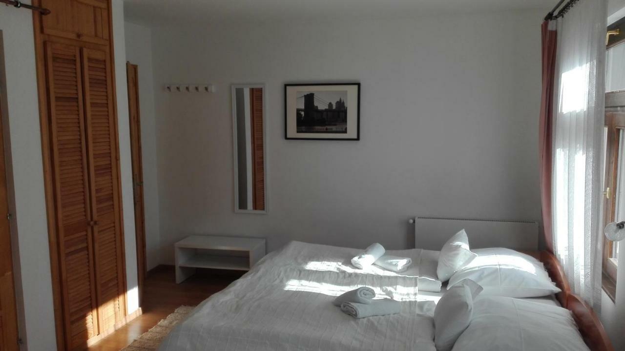 Zempleni Pitvaros Piheno Telkibanya Exterior photo